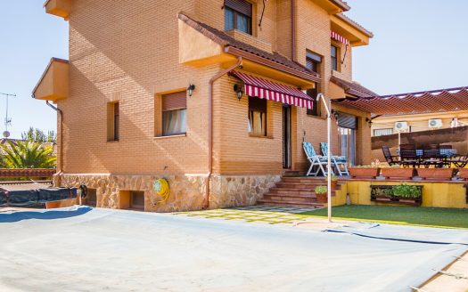 Chalet independiente en Méntrida